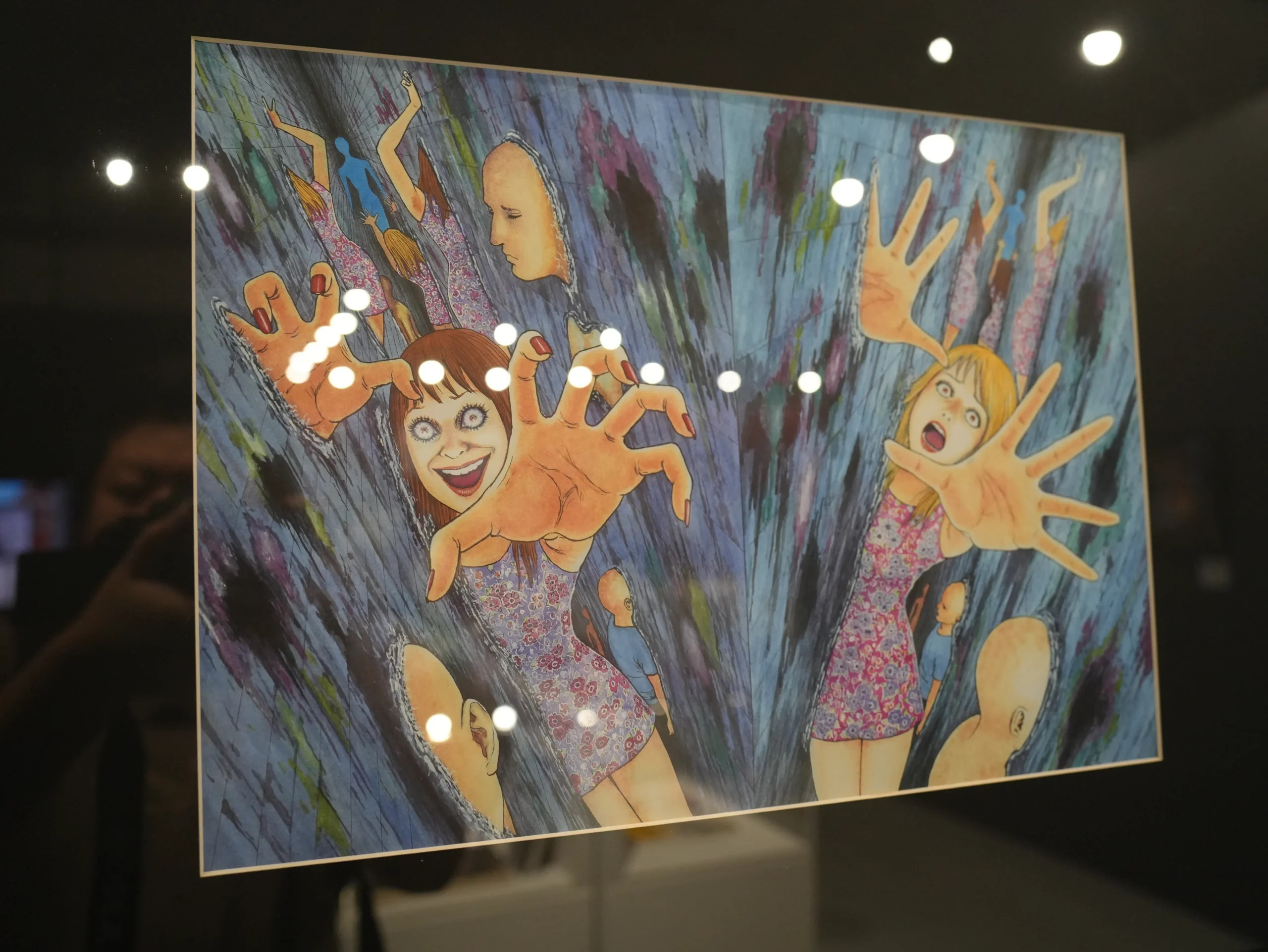 【開箱】伊藤潤二首場海外大型原畫展《伊藤潤二展 誘惑》登台　走進恐怖大師怪誕、詭譎又令人著迷的藝術世界