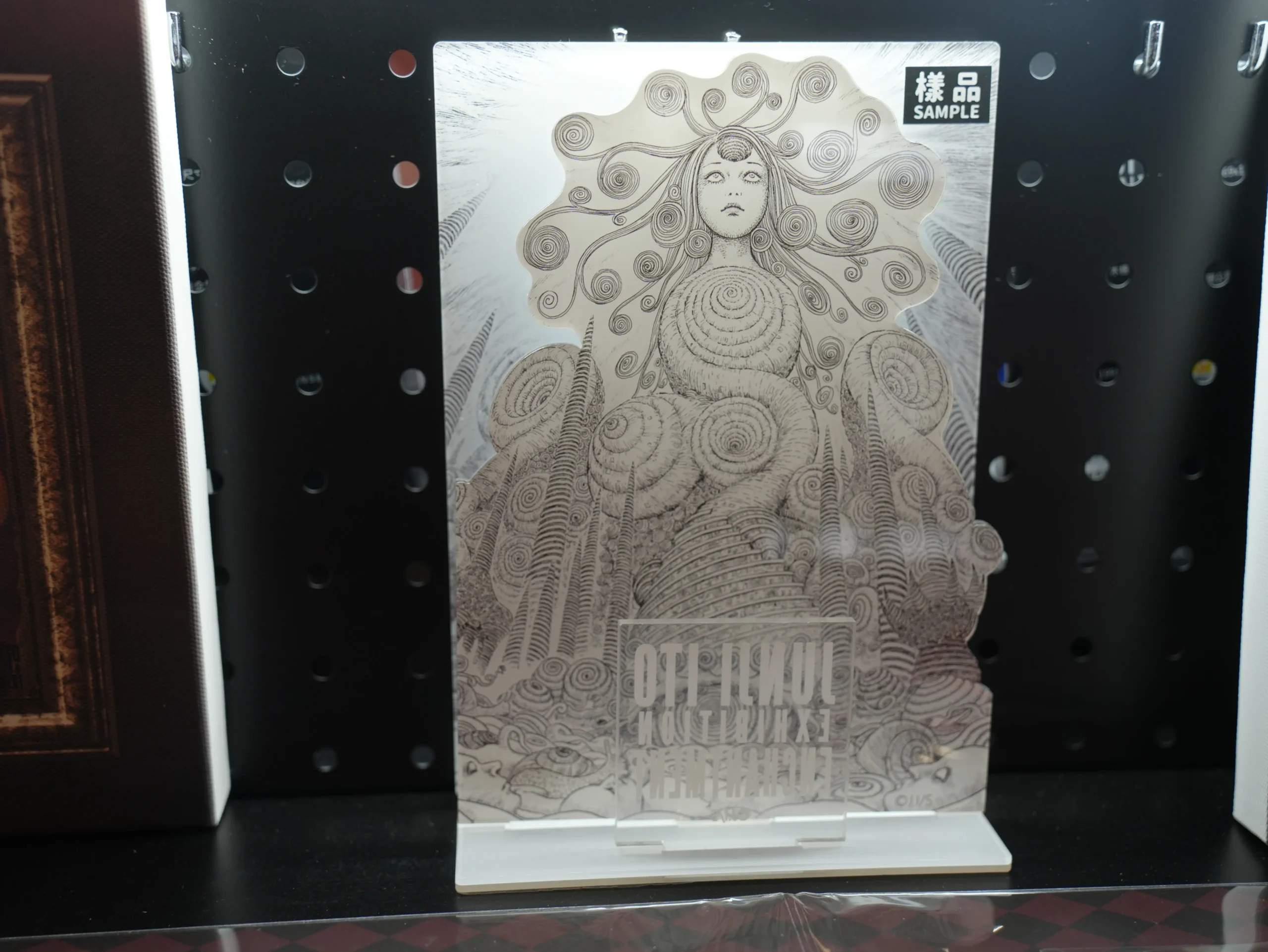 【開箱】伊藤潤二首場海外大型原畫展《伊藤潤二展 誘惑》登台　走進恐怖大師怪誕、詭譎又令人著迷的藝術世界