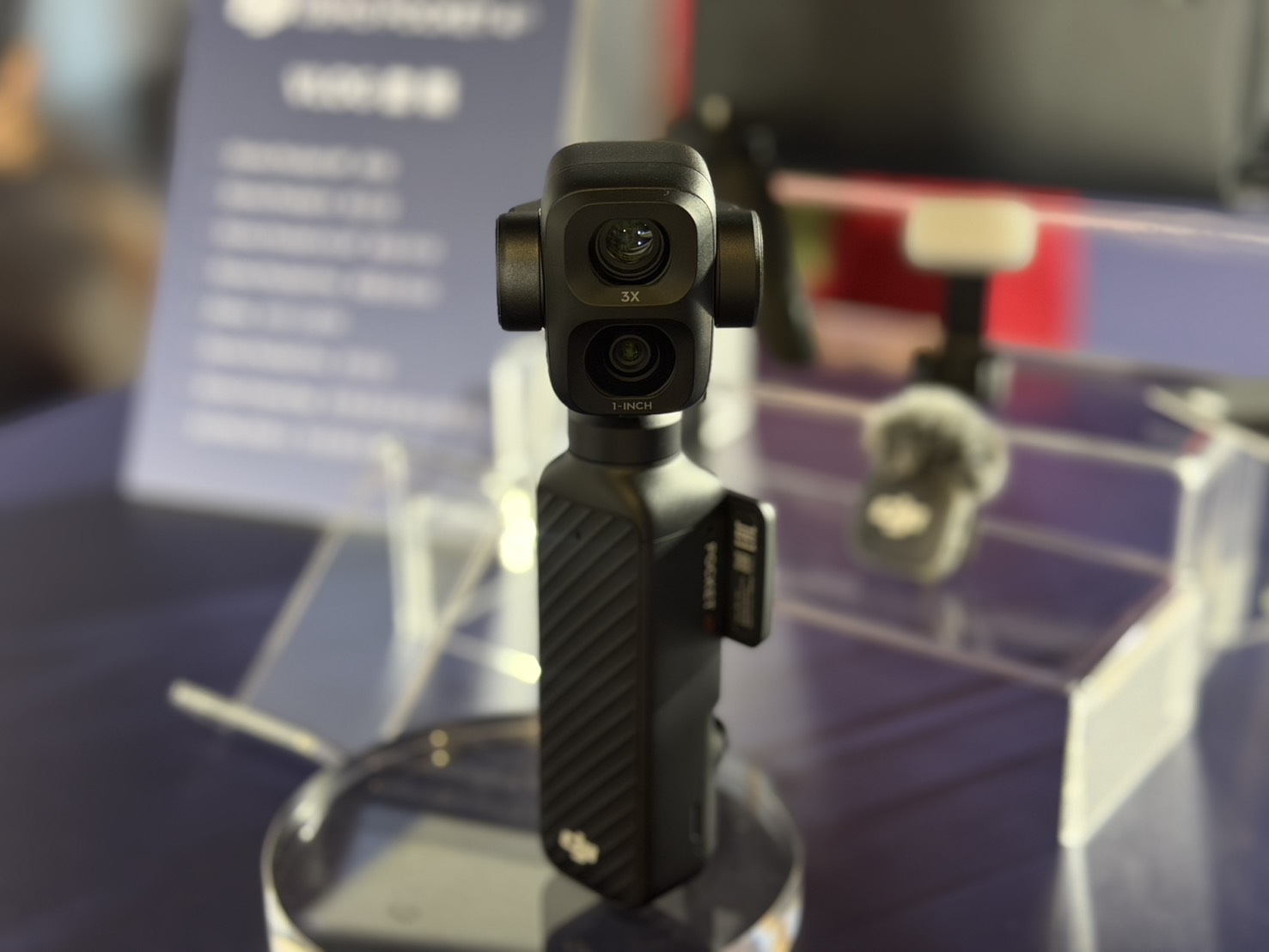 口袋雲台相機戰火開打 DJI Osmo Pocket 4P台灣登場!