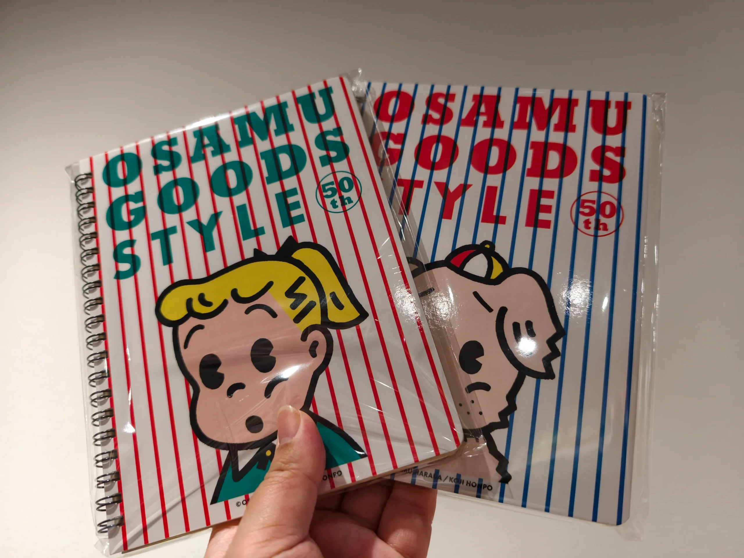【開箱】橫跨半世紀的療癒力！日本「可愛始祖」原田治《OSAMU GOODS 50週年展》客製T恤、展覽限定商品搶先看~