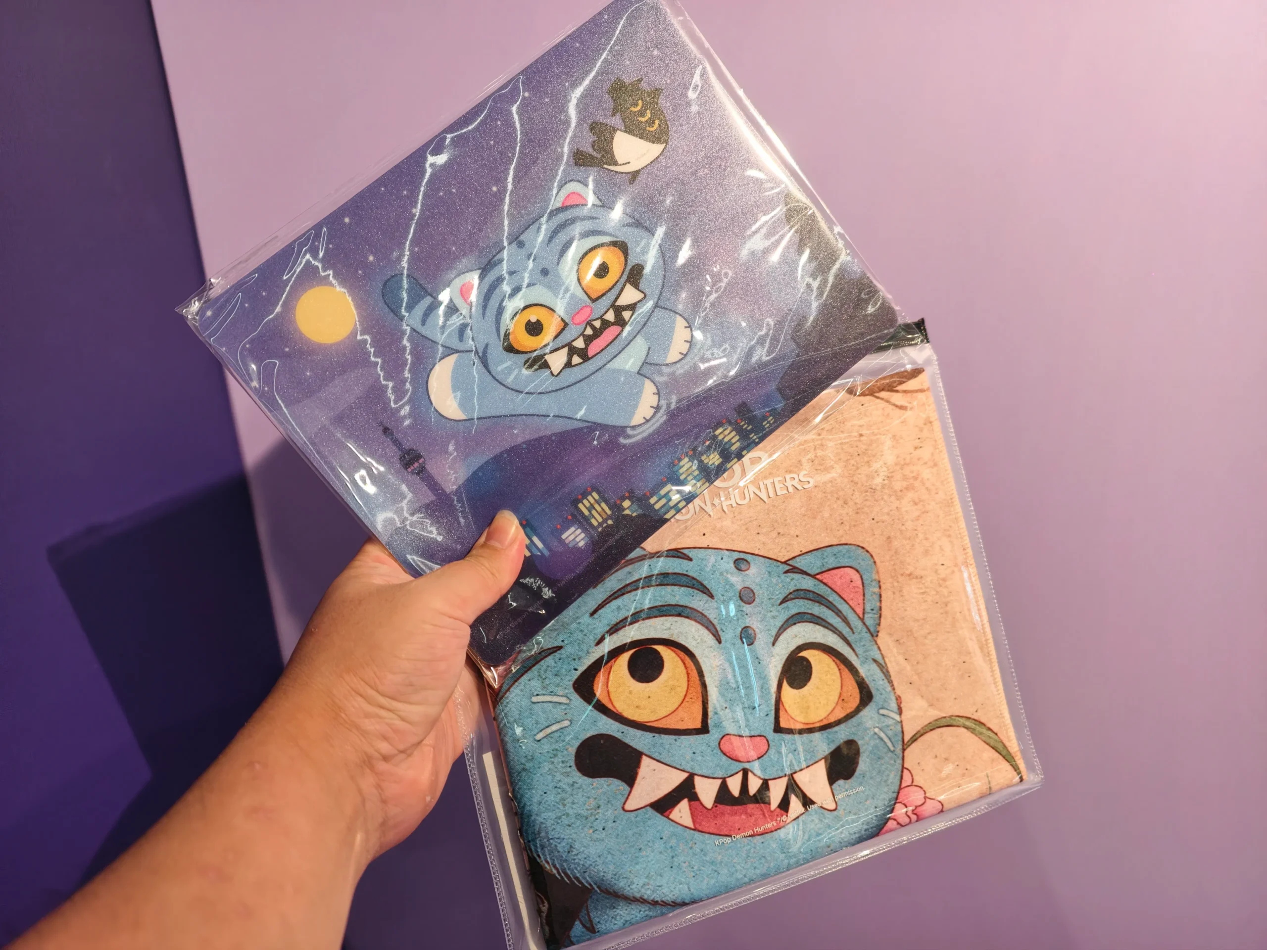 【開箱】《獵魔女團》上映週年紀念快閃店強勢登台～各項周邊搶先看