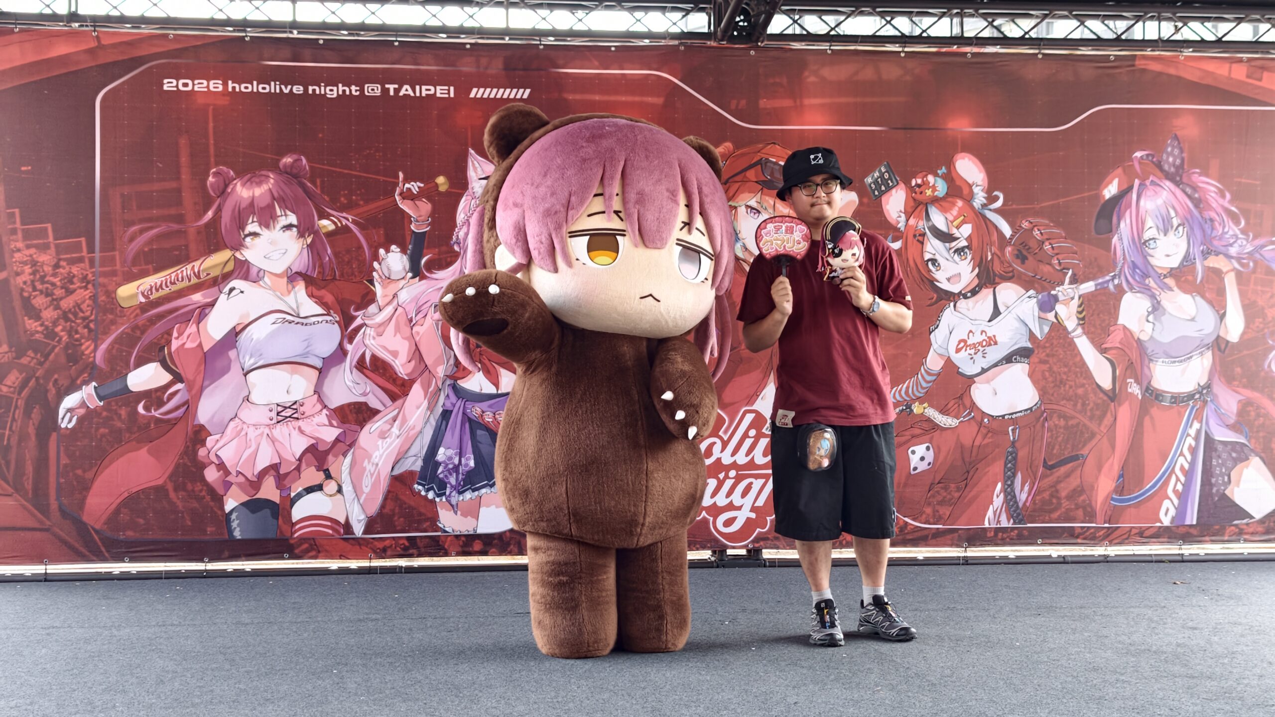 【開箱】味全龍 hololive Night 主題日再度登場　超逗趣熊瑪琳精彩開球不能錯過！