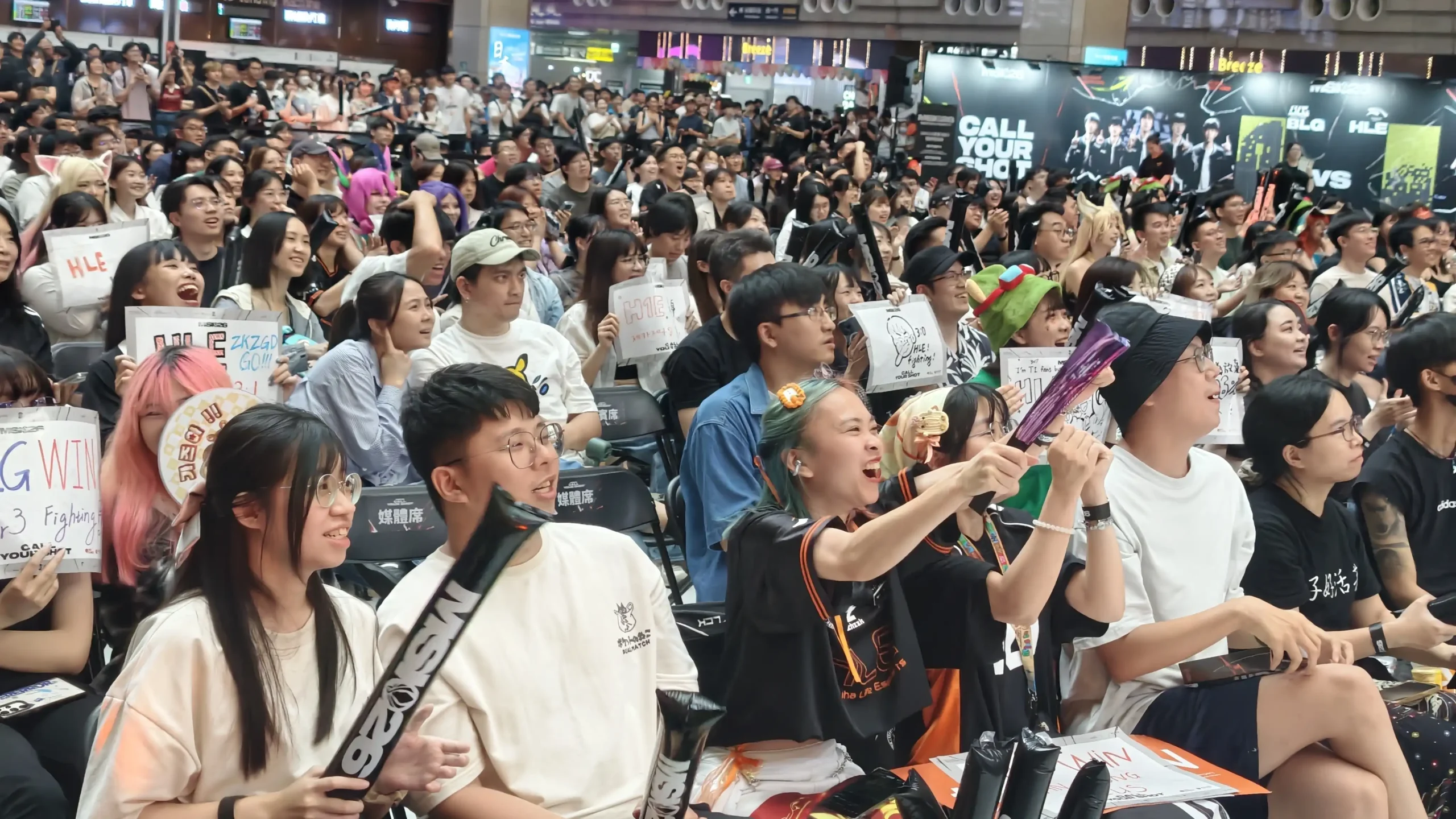 《英雄聯盟》MSI 觀賽派對回顧 HLE 鏖戰 5 局 榮耀捧杯 Zeus 神王降世加冕 FMVP