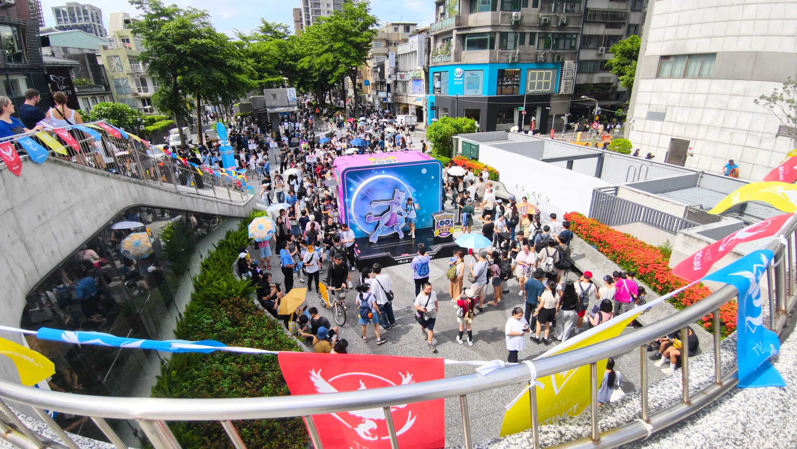【開箱】烈陽下的盛大慶典！《Pokémon GO》十週年紀念活動現場回顧