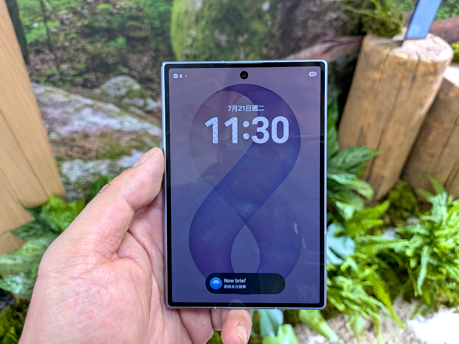 三機齊發！三星Galaxy Z Fold8 Ultra、Fold8、Flip8 亮相　全新 4:3 尺寸搶進社群世代