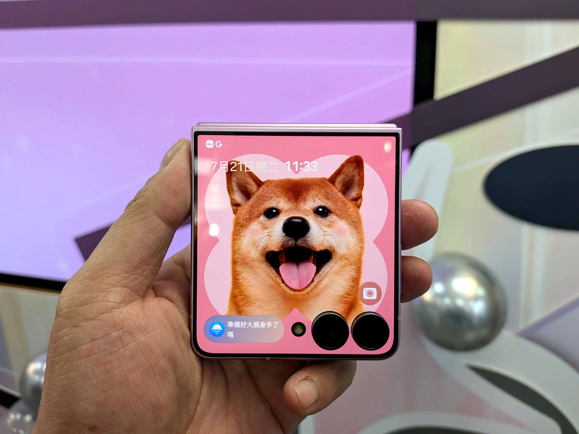 三機齊發！三星Galaxy Z Fold8 Ultra、Fold8、Flip8 亮相　全新 4:3 尺寸搶進社群世代