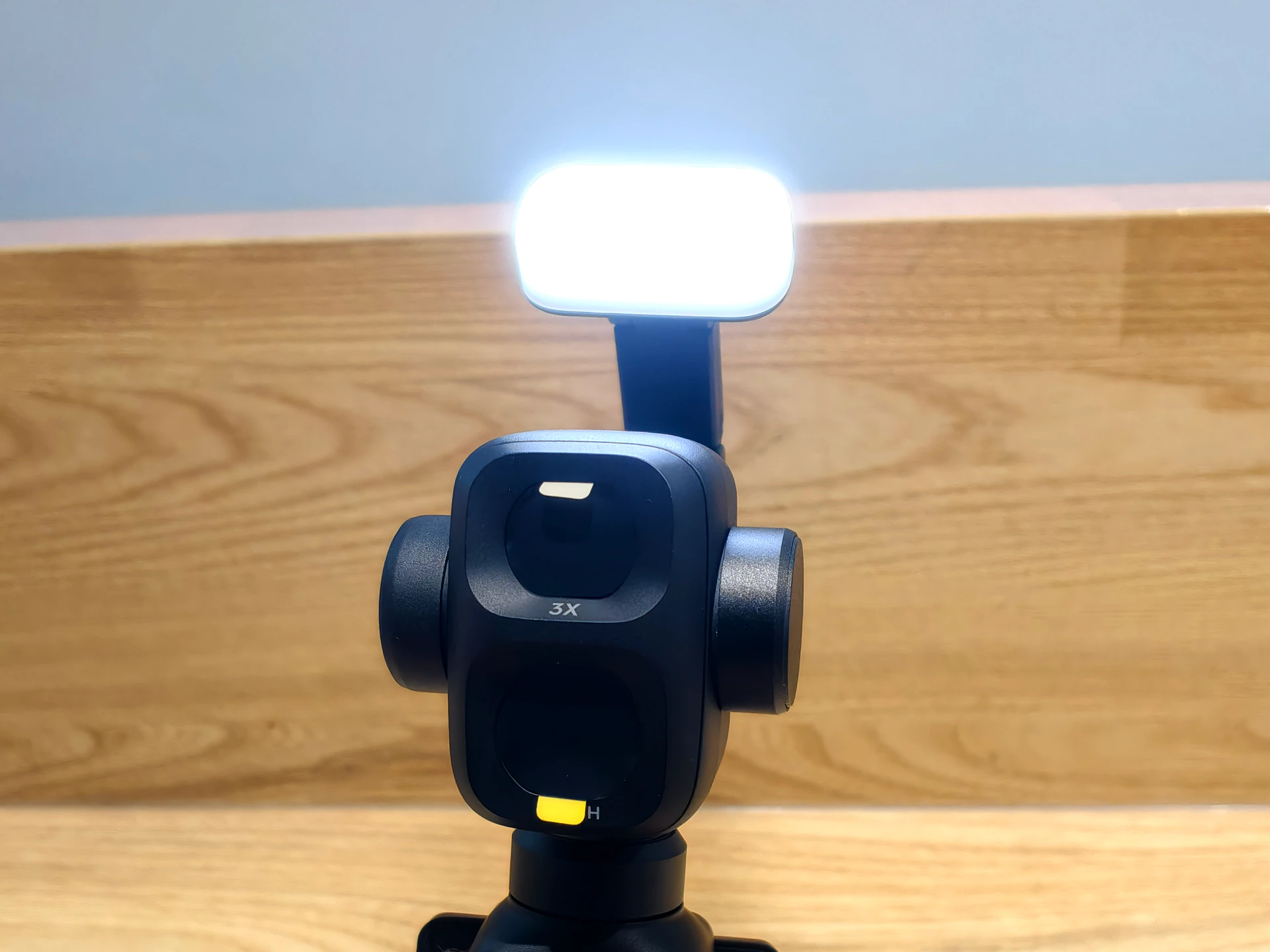 雙鏡頭引爆口袋革命！　DJI Osmo Pocket 4P給創作者的「深度告白」