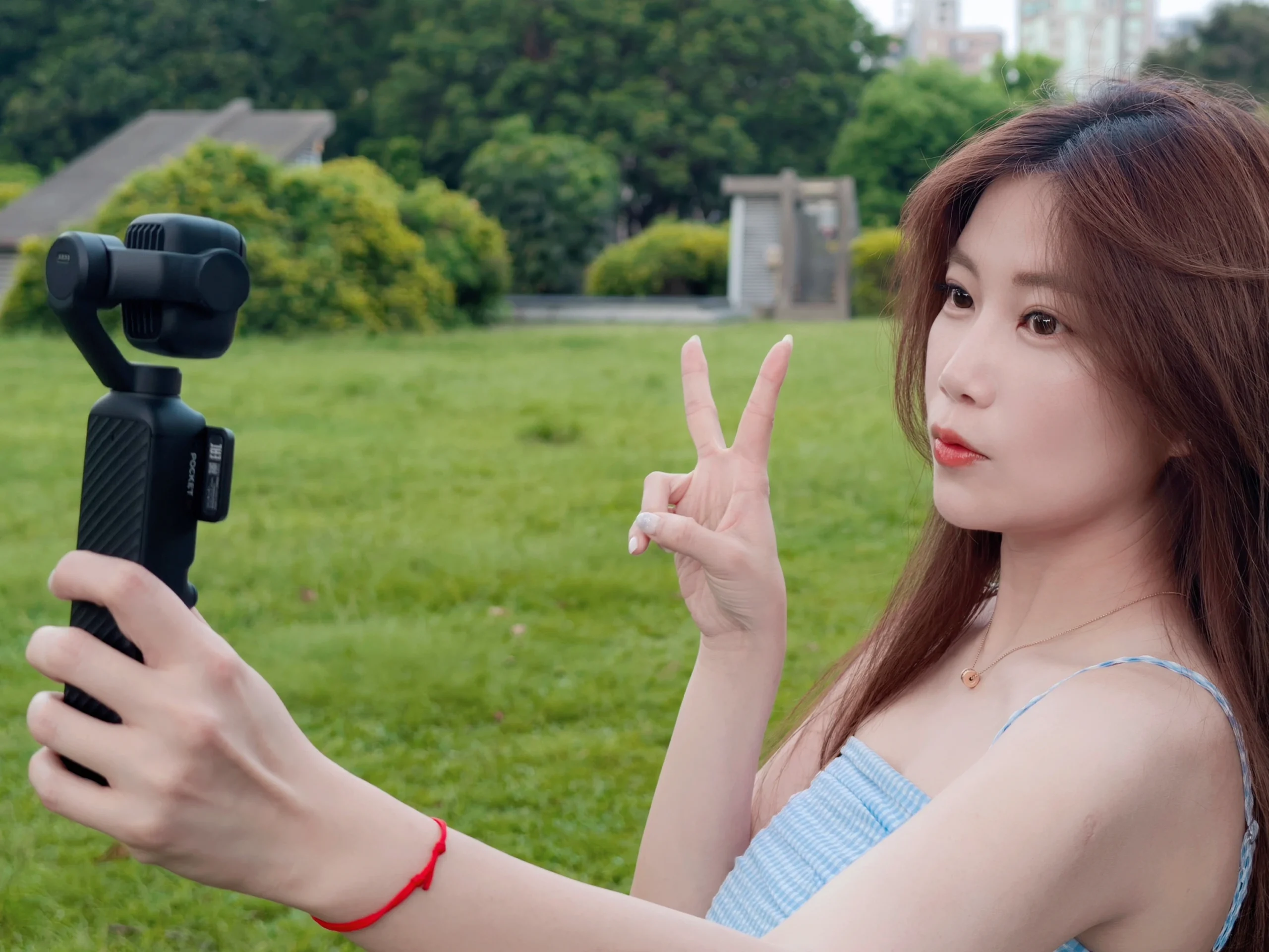 雙鏡頭引爆口袋革命！　DJI Osmo Pocket 4P給創作者的「深度告白」