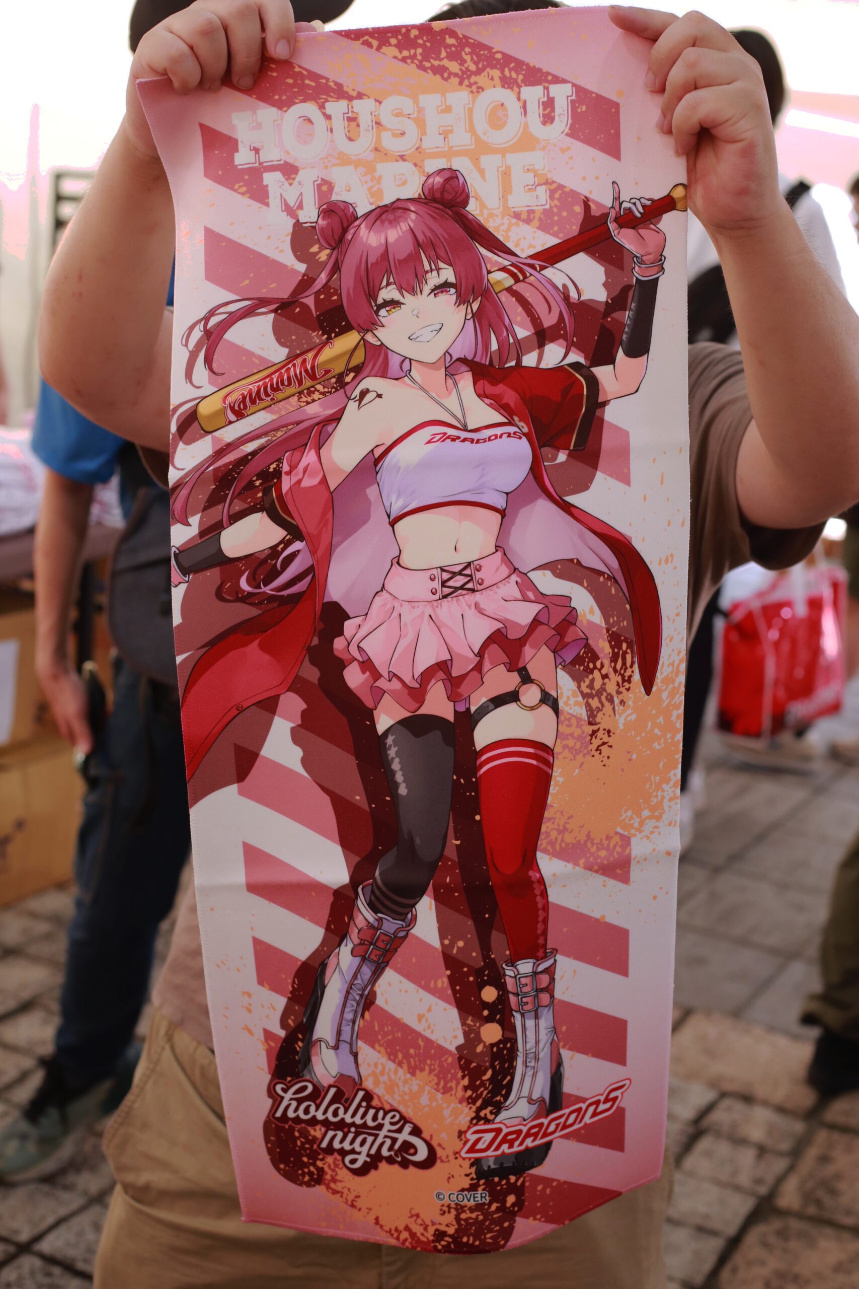【開箱】味全龍 hololive Night 主題日再度登場　超逗趣熊瑪琳精彩開球不能錯過！