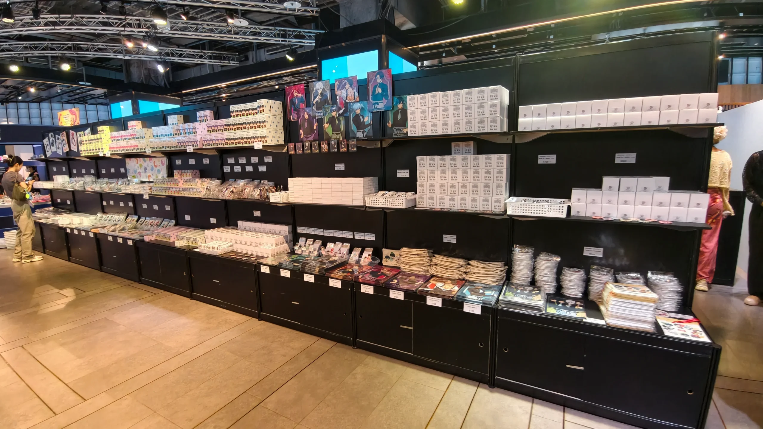 【開箱】《藍色監獄》雙主題快閃店正式登陸三創！造景與限定周邊搶先看