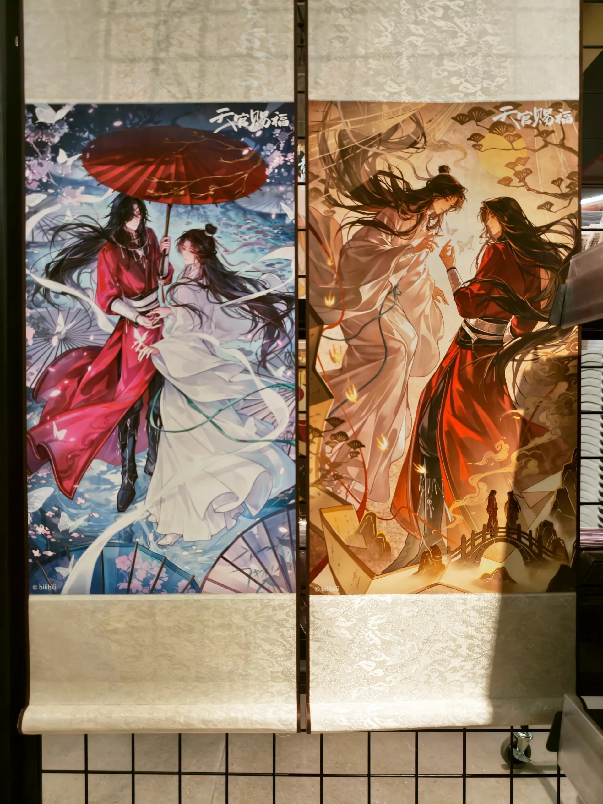 【開箱】「身在無間，心在桃源」《天官賜福》快閃店進駐 DREAM PLAZA！絕美紅楓造景、百款台灣首發限定周邊登場