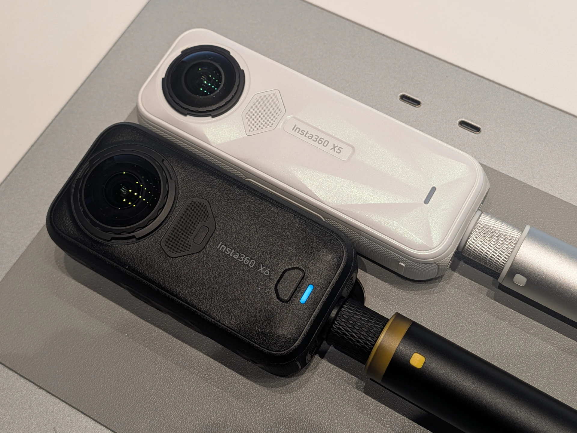 Insta360 X6登場!正面實體鍵全砍改 3D 虛擬鍵 AI導演讓你充電就有片