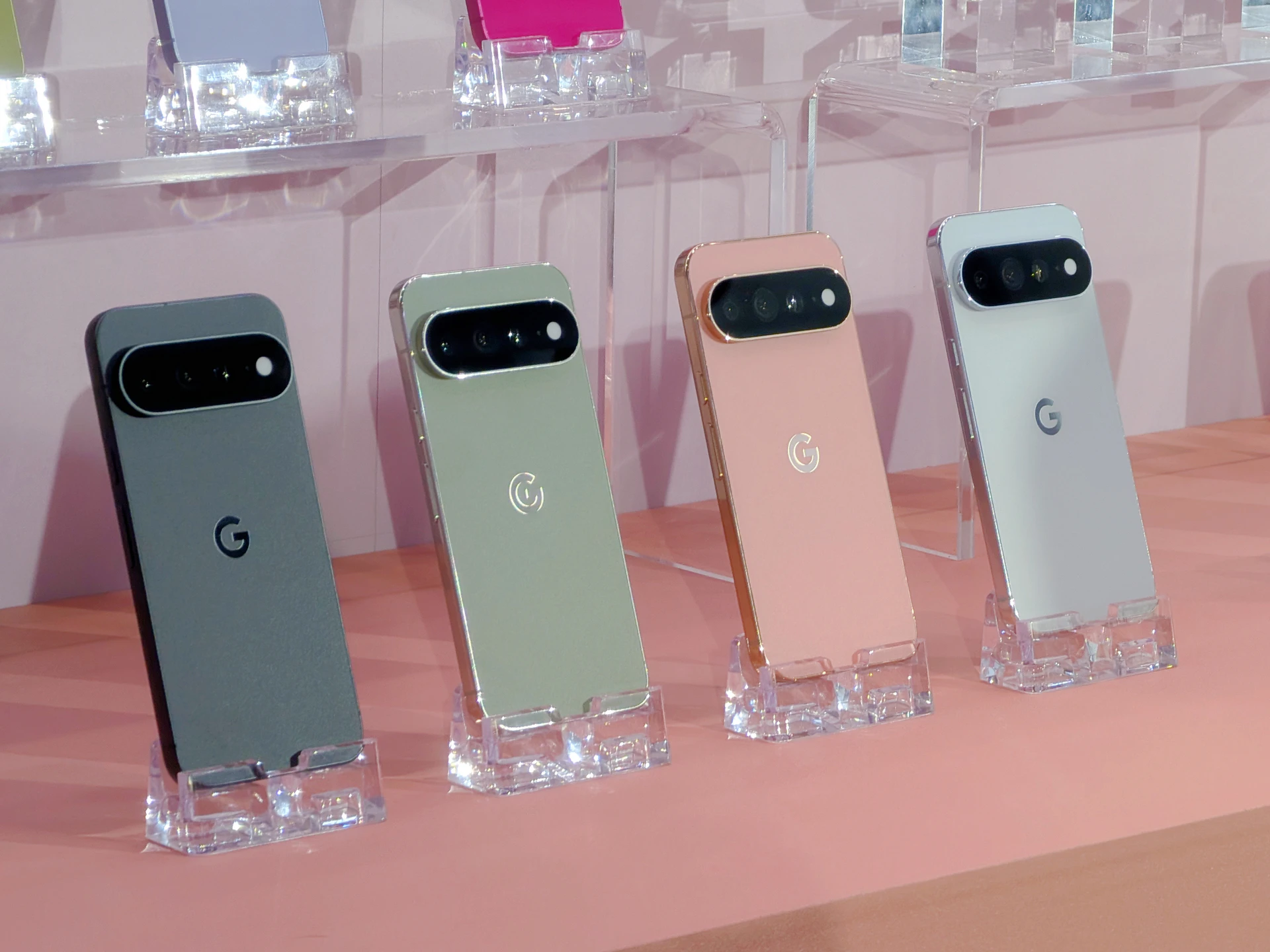 Google Pixel 11 系列在台發表　Tensor G6 加持四機齊發「摺疊機耐用度翻三倍」