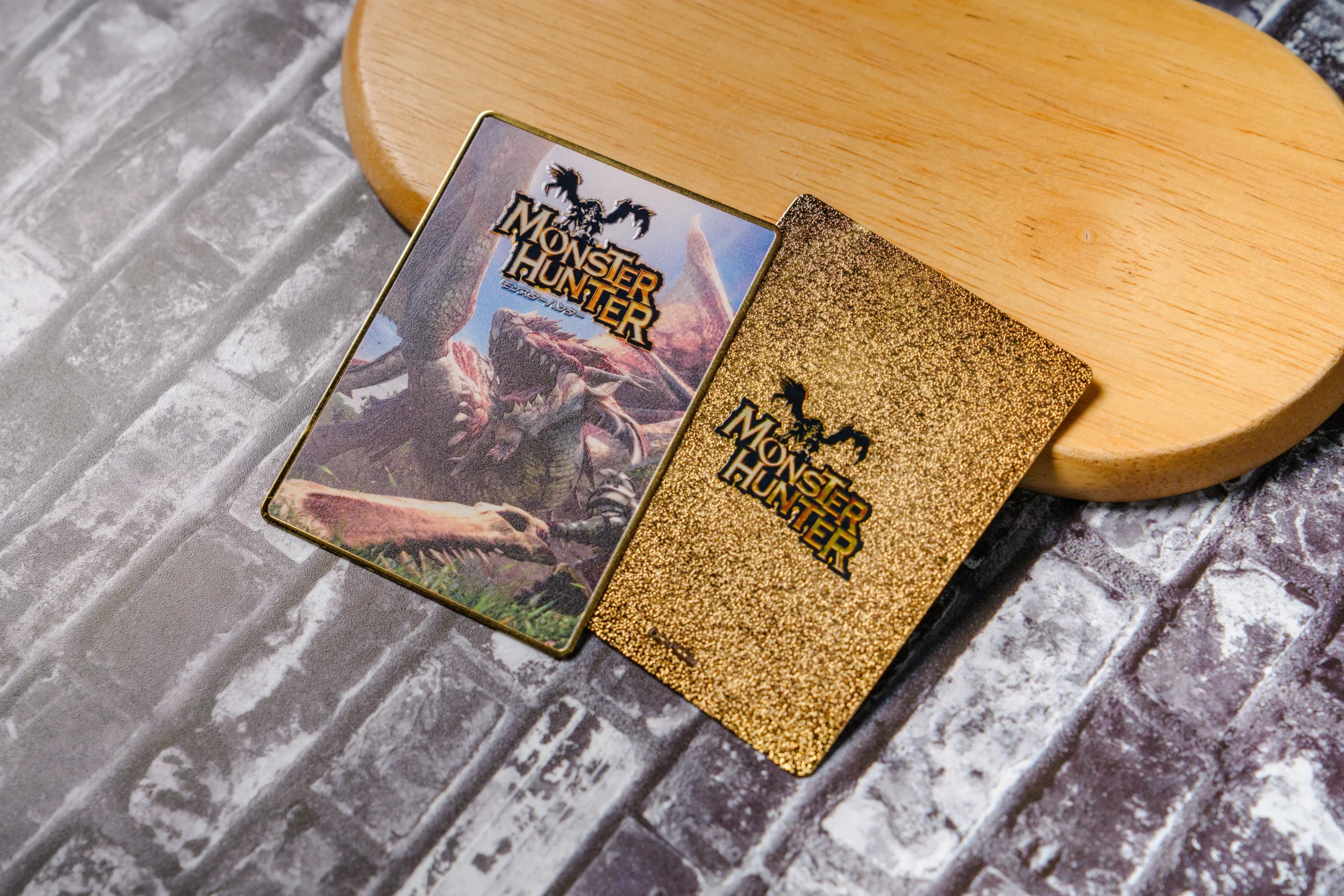 歷代遊戲視覺實體化！高收藏價值！《MONSTER HUNTER》金屬卡牌官方授權商品預購開跑