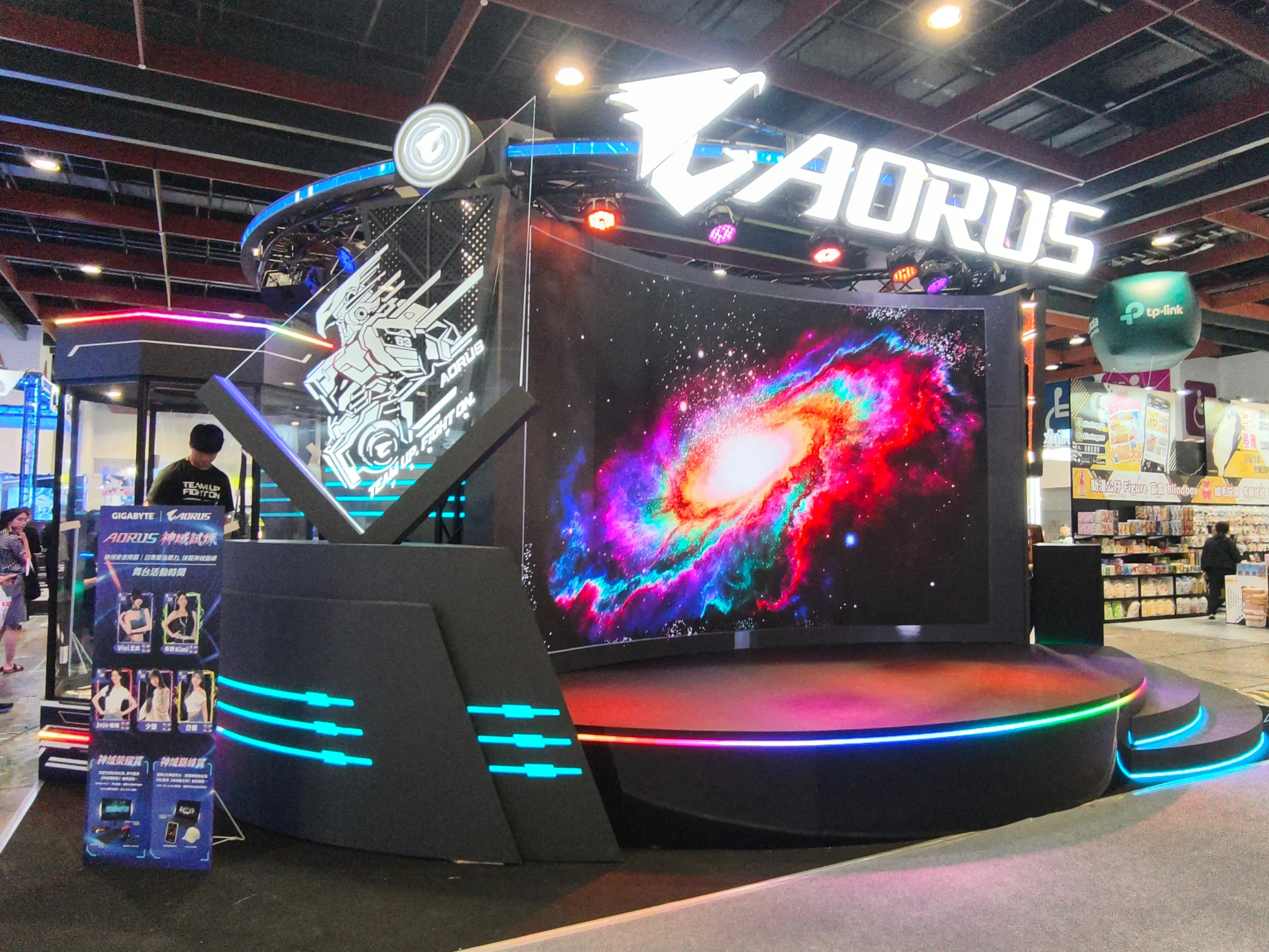 【開箱】亞洲最大 LAN Party 首度進駐世貿一館!WirForce 2026 盛大開幕 96 小時不斷電狂歡正式啟動