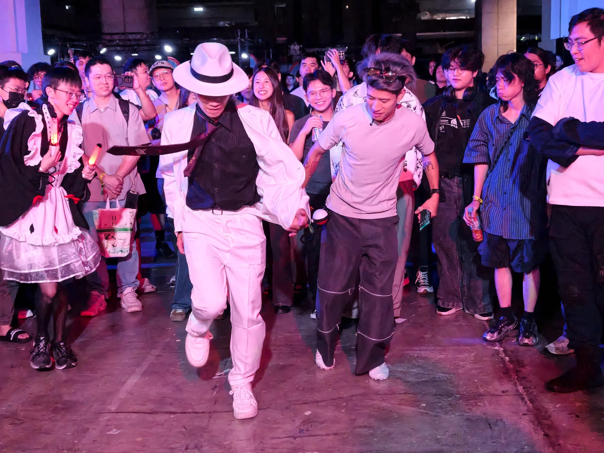 【開箱】WirForce 2026 大回顧！藍井艾露、ACG 交響樂輪番登場　玩家與實況主不斷電的線下深夜狂歡