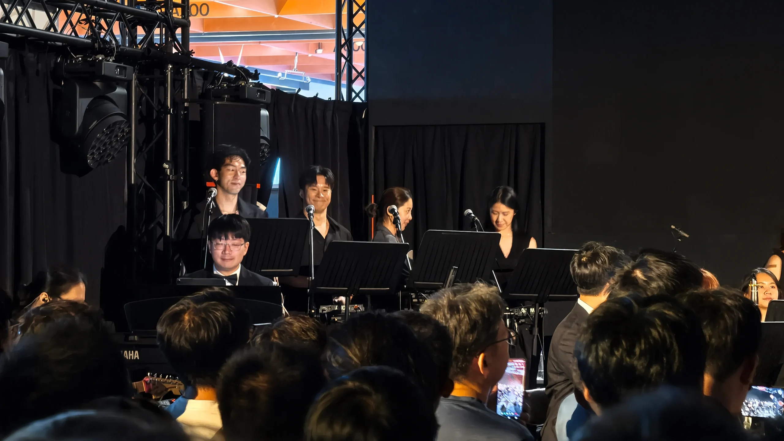 【開箱】WirForce 2026 大回顧！藍井艾露、ACG 交響樂輪番登場　玩家與實況主不斷電的線下深夜狂歡