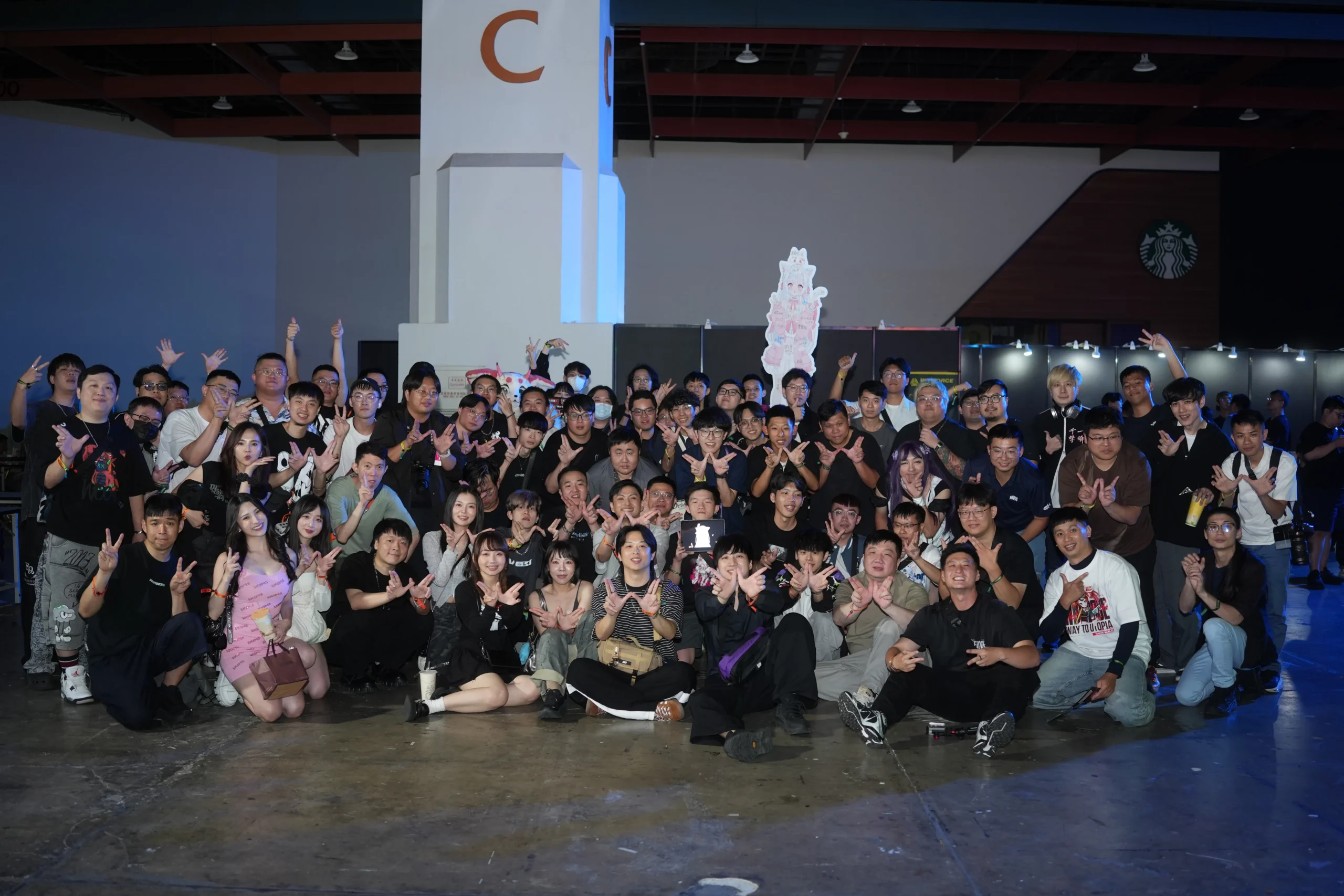 【開箱】WirForce 2026 大回顧！藍井艾露、ACG 交響樂輪番登場　玩家與實況主不斷電的線下深夜狂歡