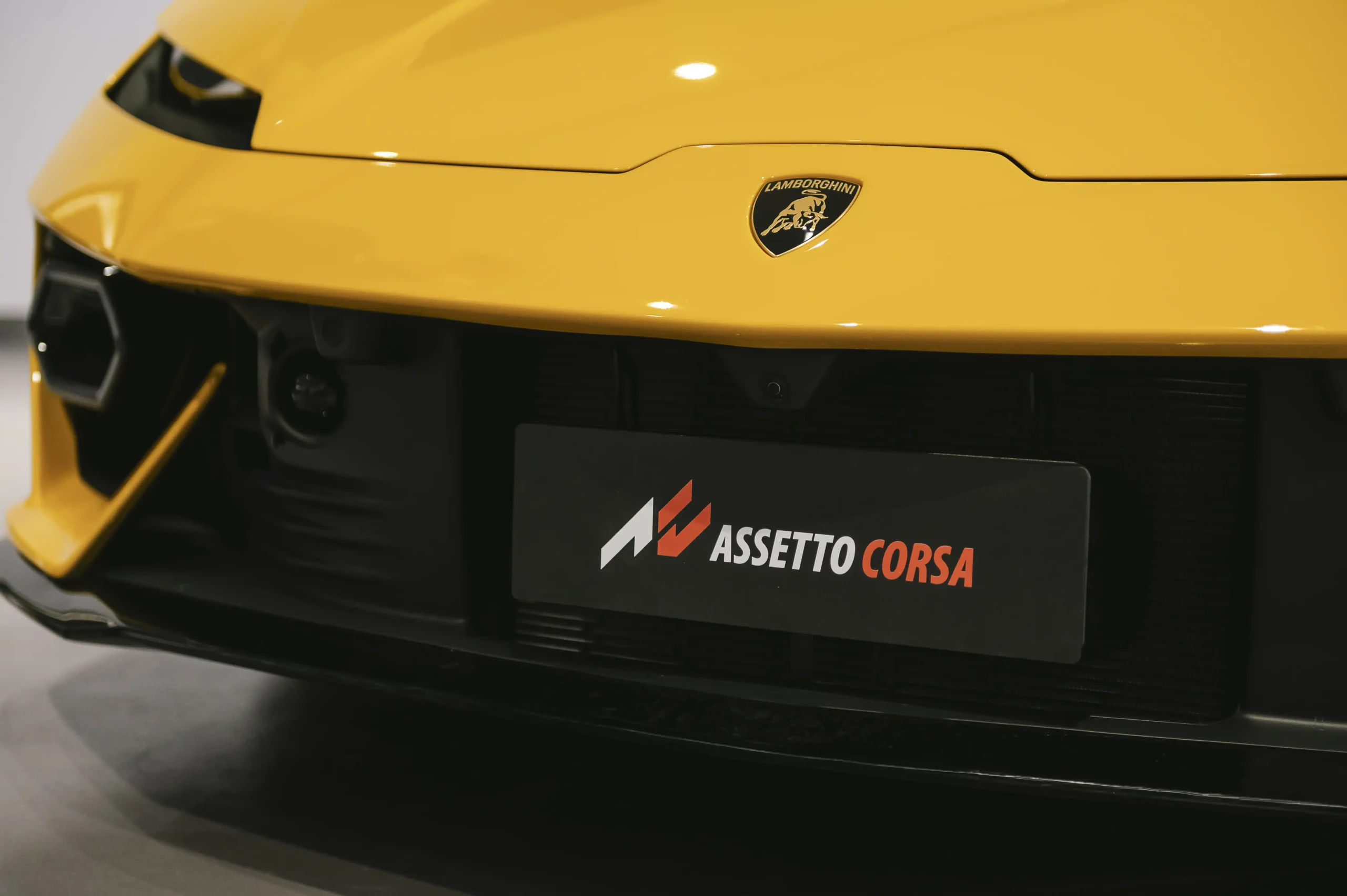 當模擬遇上 《Assetto Corsa EVO》首次披露「自由漫遊」模式的重點消息 