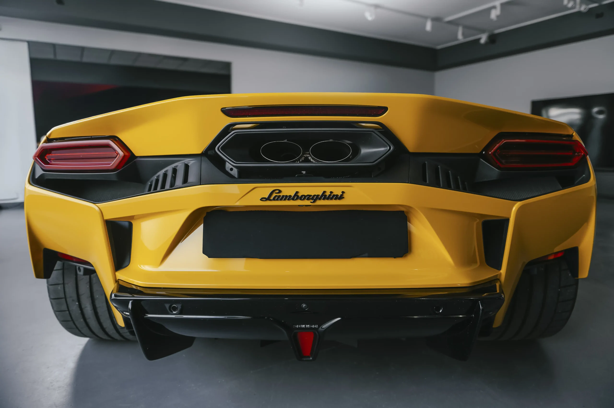 當模擬遇上 《Assetto Corsa EVO》首次披露「自由漫遊」模式的重點消息 