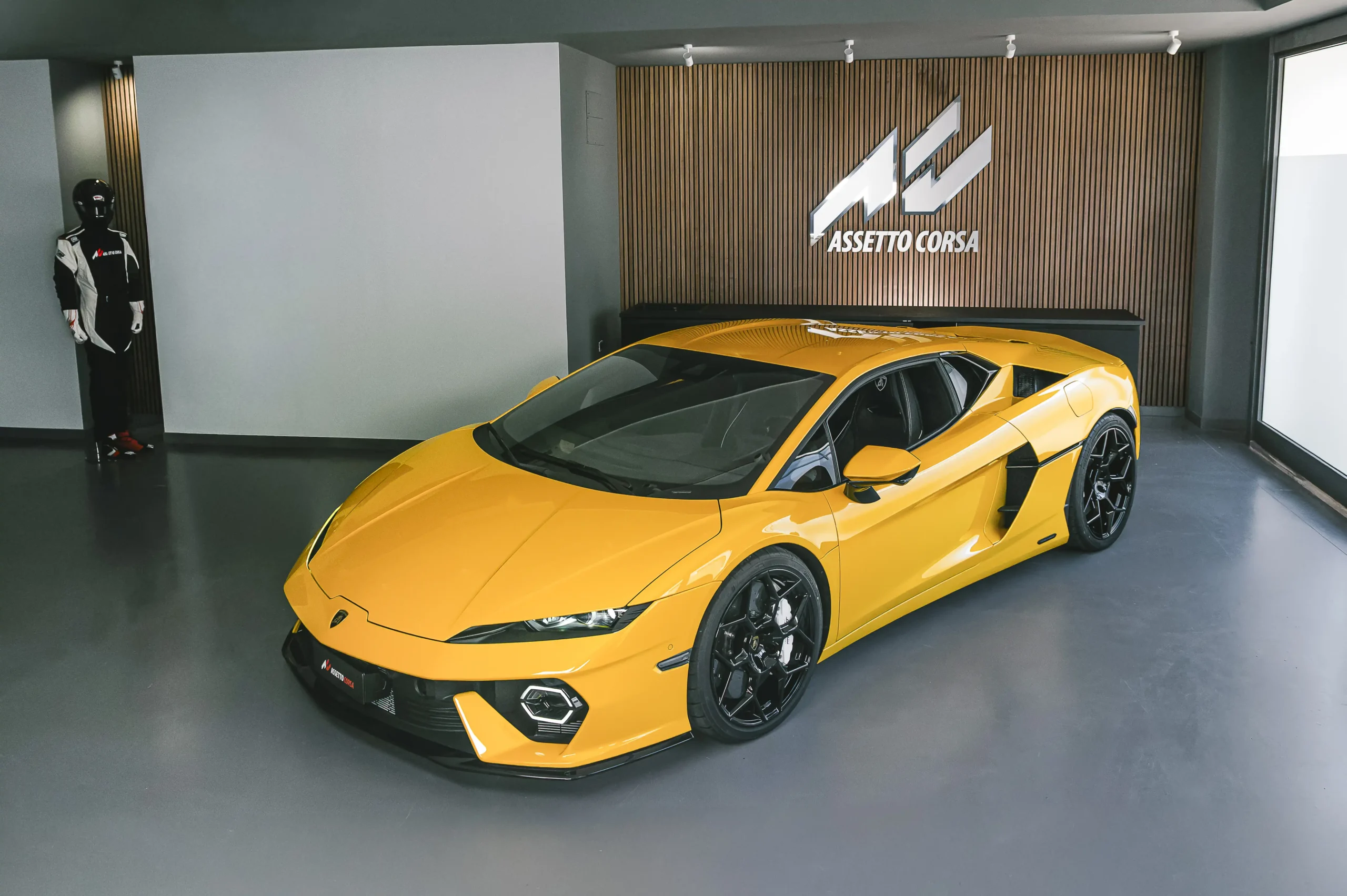 當模擬遇上 《Assetto Corsa EVO》首次披露「自由漫遊」模式的重點消息 