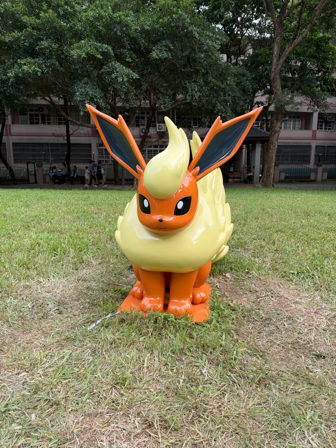 【開箱】寶可夢 30 週年「PokéXciting!」台北登場！爆炸頭皮卡丘現身信義商圈　盛大遊行、電音派對賣力開跳！