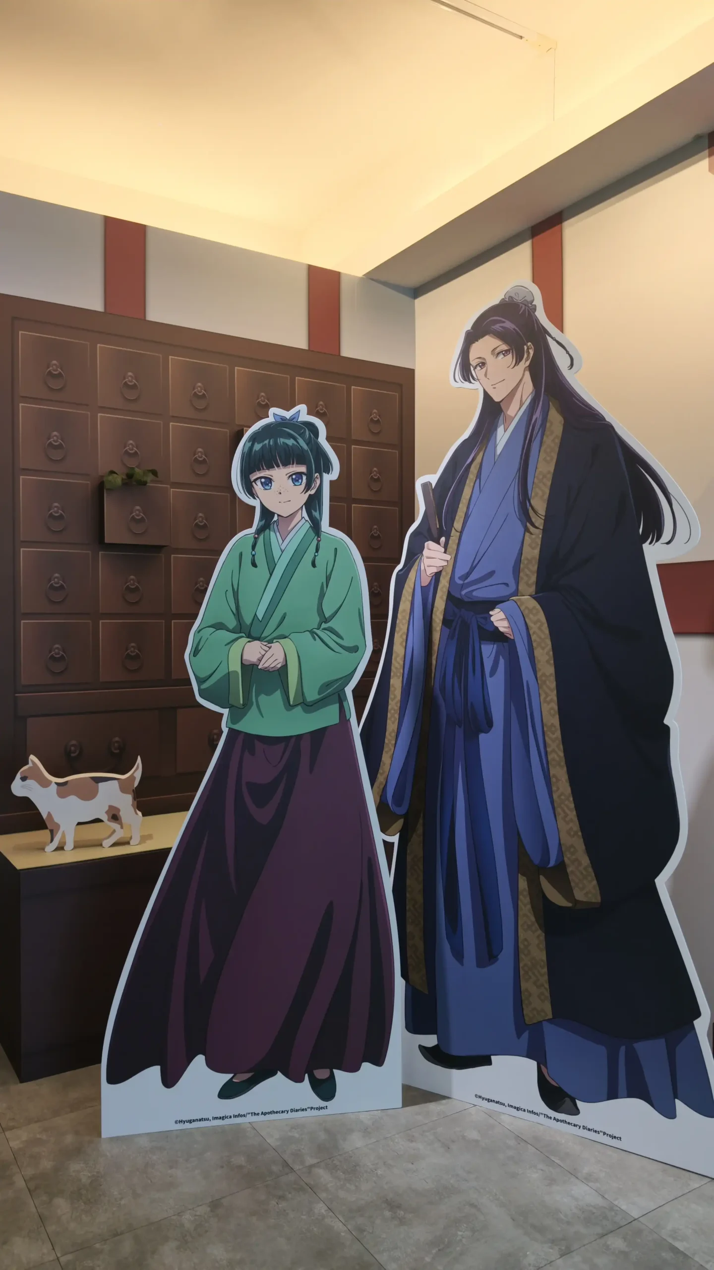 【開箱】《藥師少女的獨語》x FANFANS CAFÉ 期間限定主題餐廳 解決宮中大小事的同時也別忘了休息一下
