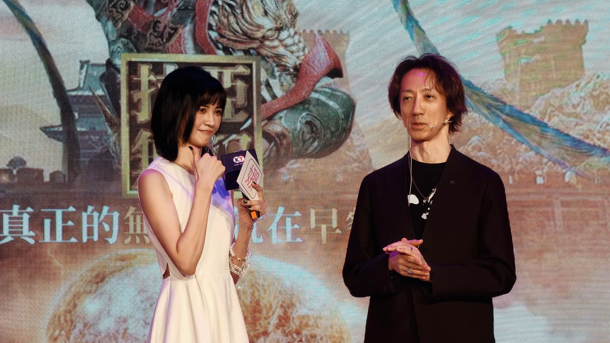 【聯訪】拉亞漢堡全新聯名《真・三國無雙２ with 猛將傳 Remastered》正式登台！製作人庄知彦親嚐「呂布激辣堡」並與執行長分享合作趣聞